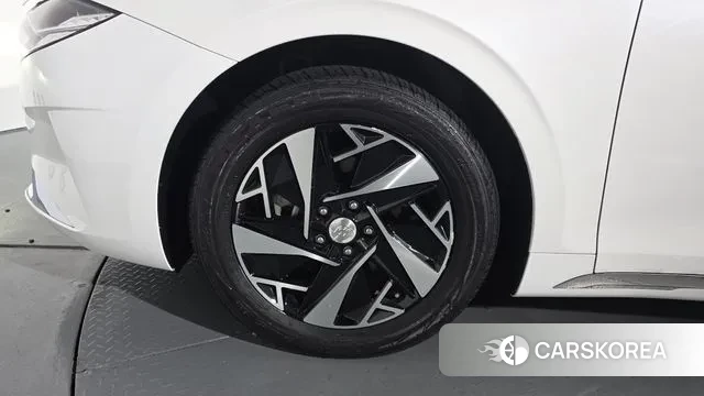 Hyundai The New Grandeur IG Hybrid id 2994110 из Кореи 15