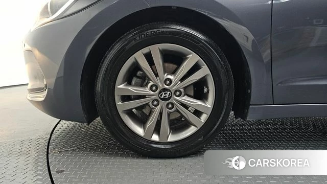 Hyundai Avante AD id 4508690 из Кореи 15