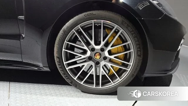 Porsche Panamera (971) id 3175089 из Кореи 15