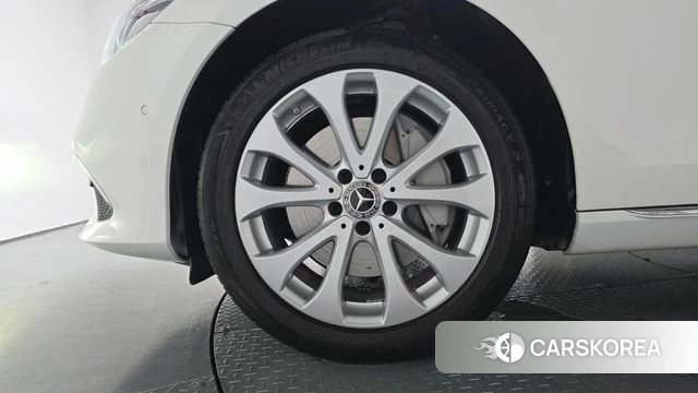 Mercedes-Benz E-Class W213 id 4490305 из Кореи 30