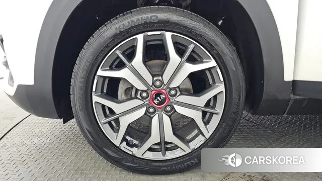 Kia Seltos id 3655839 из Кореи 15