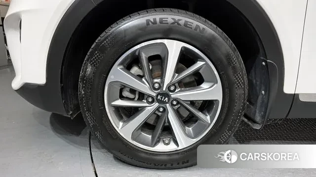 Kia The New Sorento id 3677551 из Кореи 15