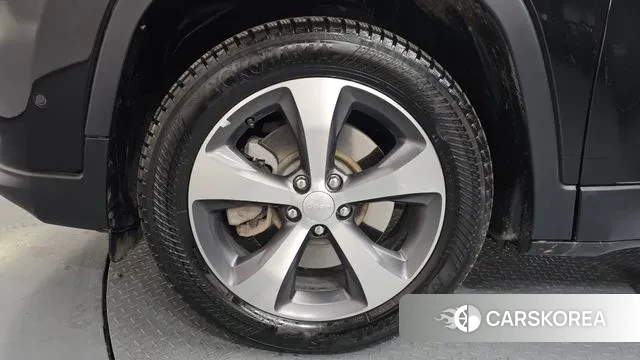 Jeep Cherokee (KL) id 3620500 из Кореи 15