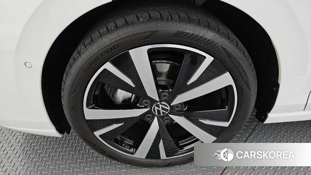 Volkswagen Golf 8th Generation id 4602023 из Кореи 25