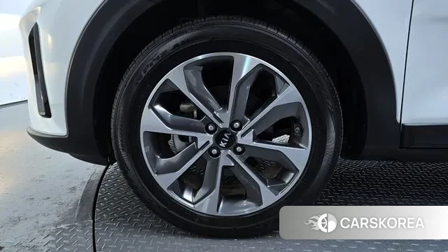 Kia Stonic id 3552660 из Кореи 15