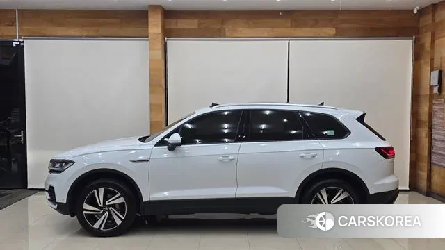 Volkswagen Touareg 3rd generation id 3686557 из Кореи 15