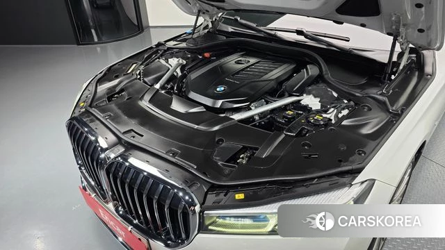 BMW 7 Series (G11) id 4864956 из Кореи 27