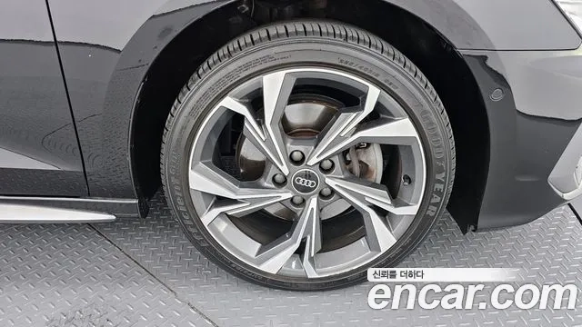 Audi A3 (8Y) id 2954300 из Кореи 15