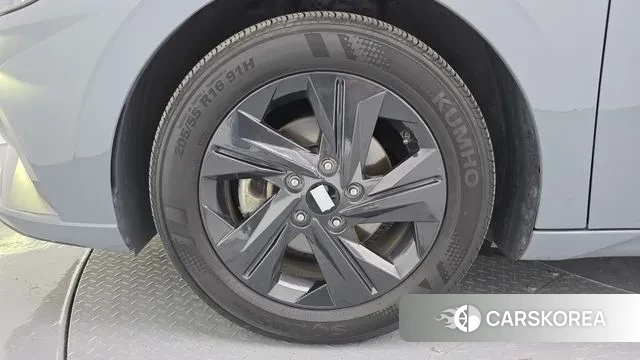 Hyundai Avante Hybrid (CN7) id 2985275 из Кореи 15