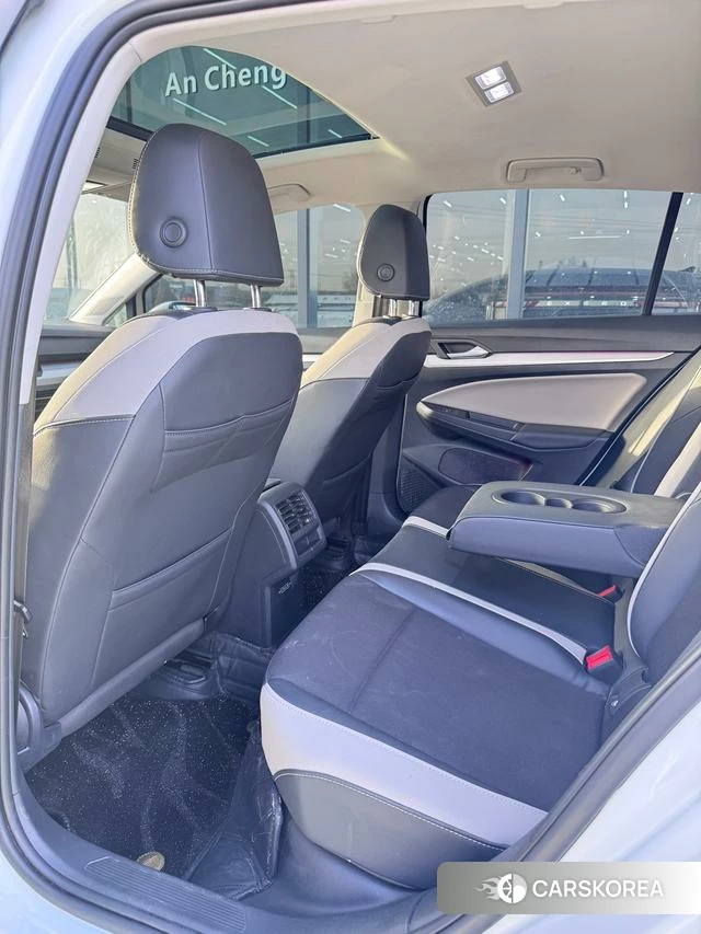 Volkswagen Golf id 4271613 из Китая 12