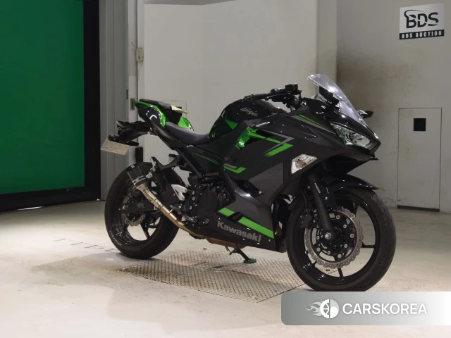Kawasaki NINJA 400 2023 из Японии, фото 5