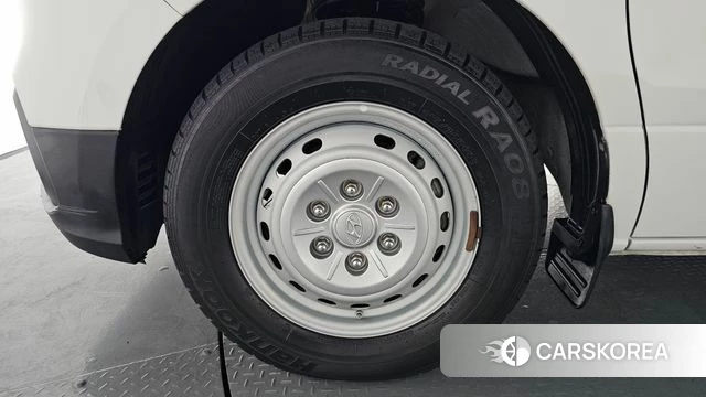 Hyundai The New Grand Starex id 4188198 из Кореи 26