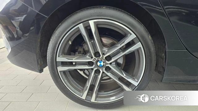BMW 1 Series (F40) id 4637206 из Кореи 26