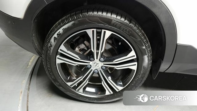 Volvo XC40 id 4250896 из Кореи 25