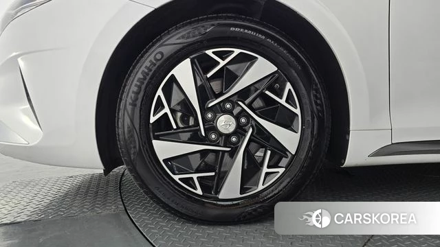 Hyundai The New Grandeur IG Hybrid id 4636449 из Кореи 27