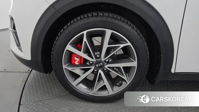 Kia The New Niro id 3612075 из Кореи 15