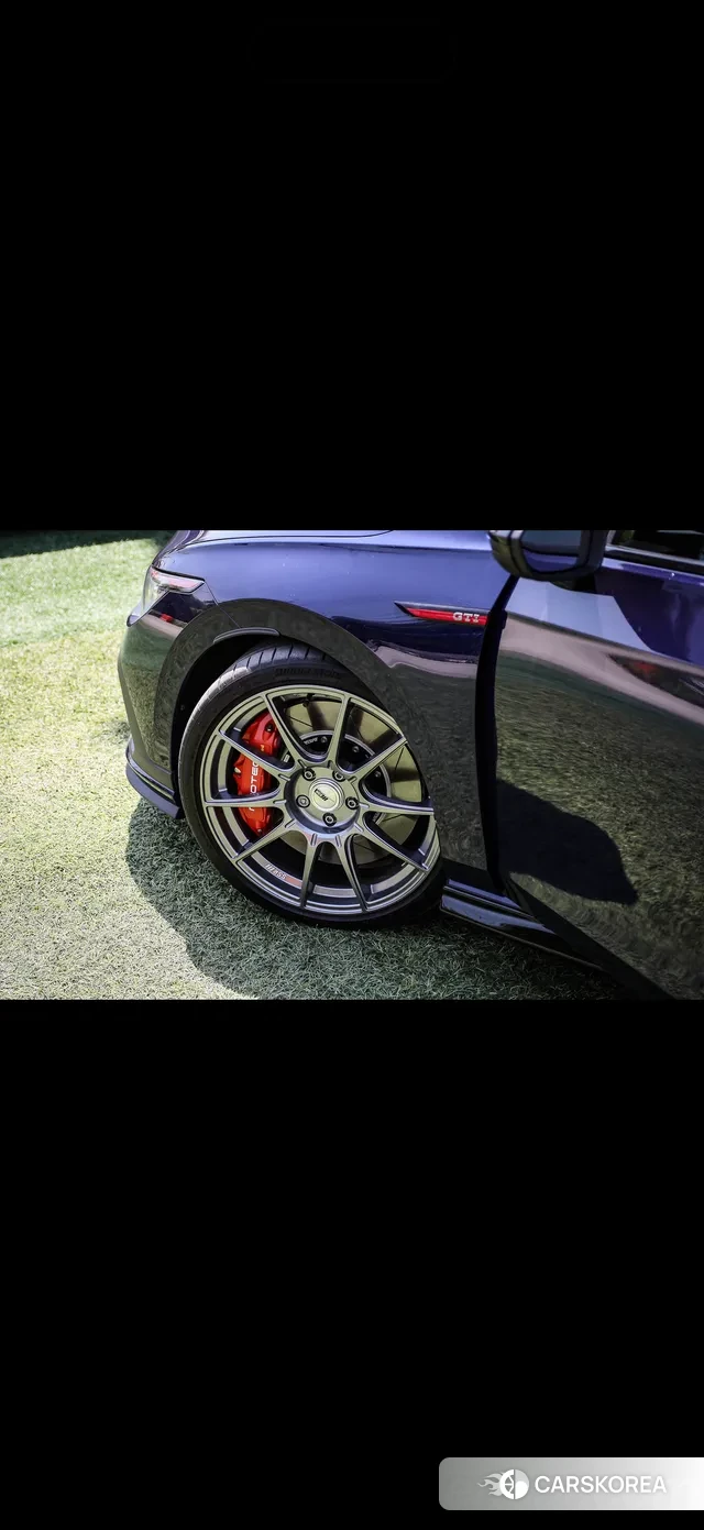 Volkswagen Golf 8th Generation 2023 Синий из Кореи, фото 5