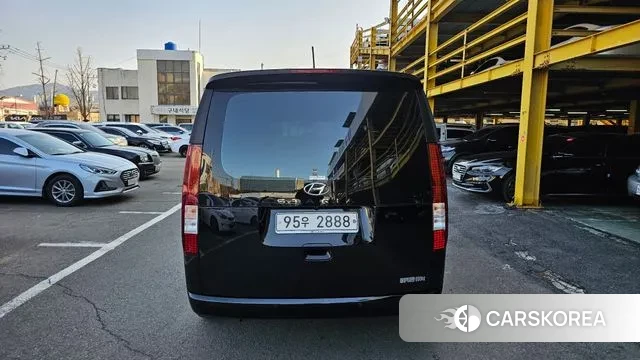 Hyundai Staria id 3753032 из Кореи 15