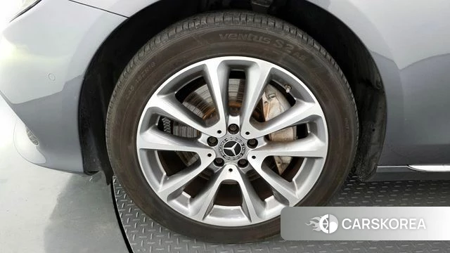 Mercedes-Benz E-Class W213 id 4384498 из Кореи 29