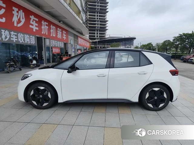 Volkswagen ID.3 2025 Белый из Китая, фото 5