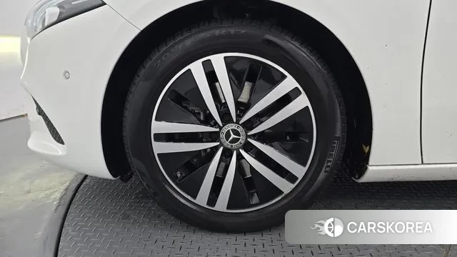 Mercedes-Benz A-Class W177 id 3407016 из Кореи 15