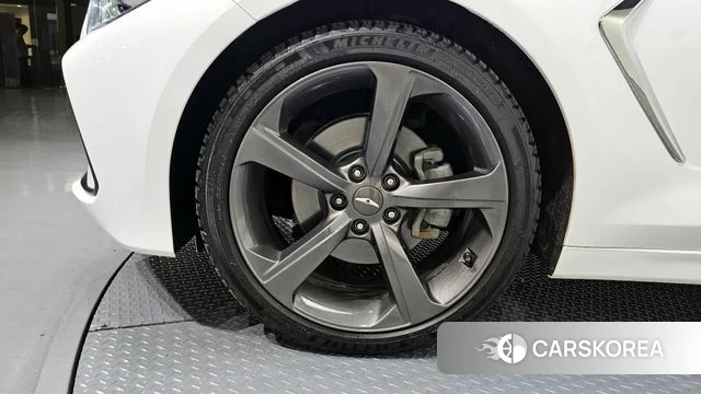 Genesis G70 id 3893342 из Кореи 15