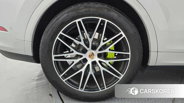 Porsche Cayenne (PO536) id 4480233 из Кореи 26