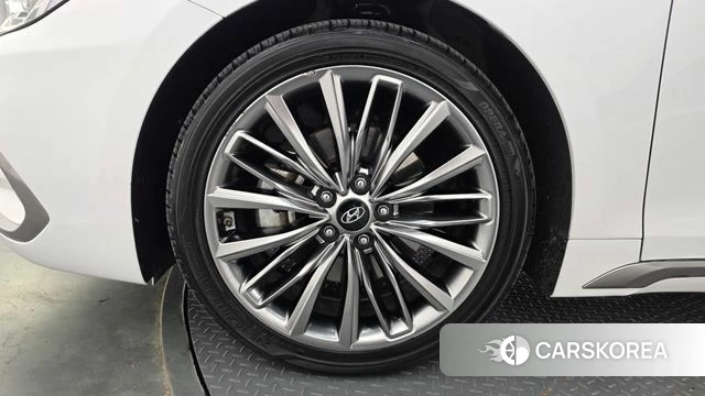 Hyundai Grandeur IG id 4496713 из Кореи 29