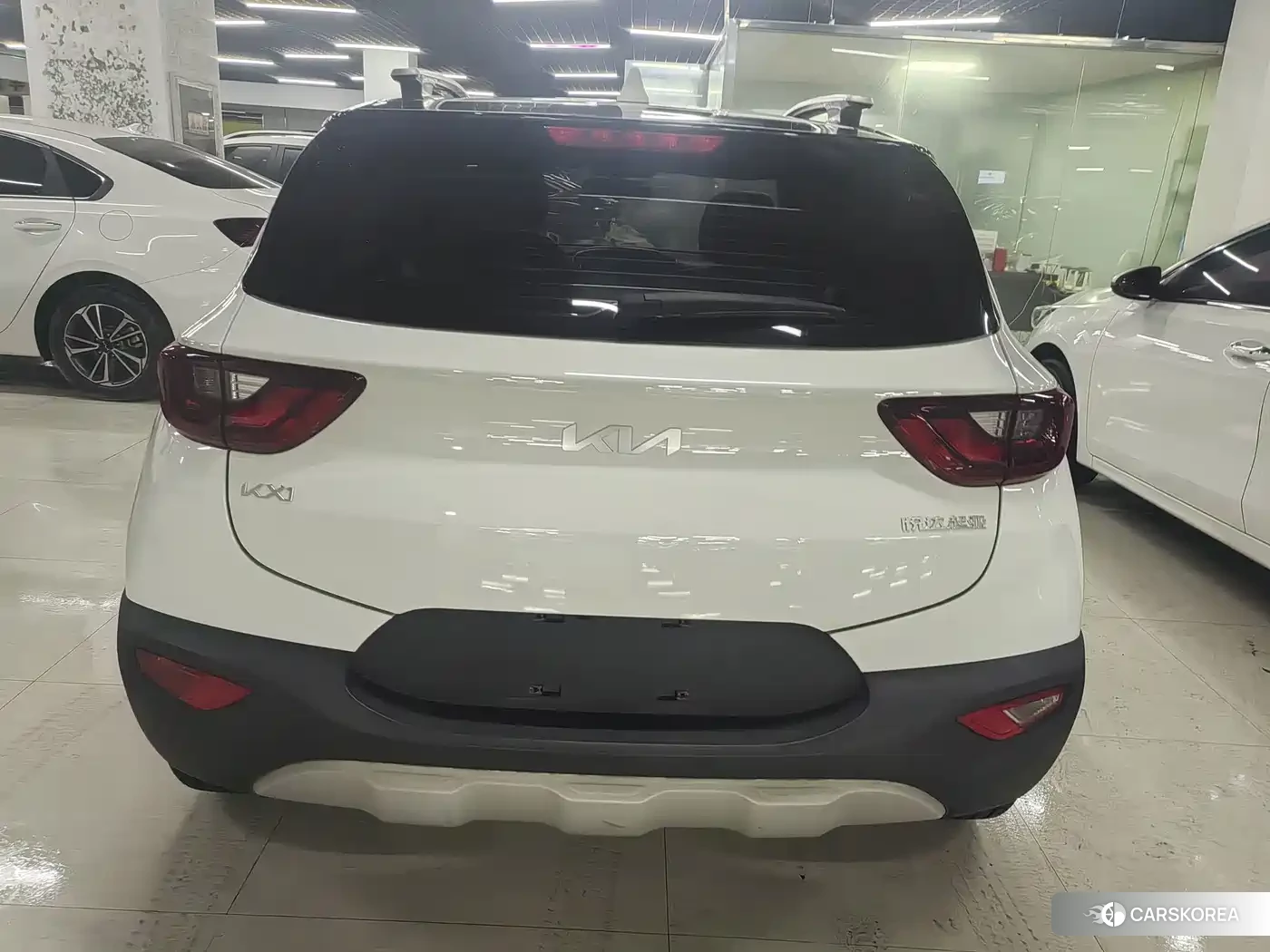 Kia KX1 2023 Белый из Китая, фото 5
