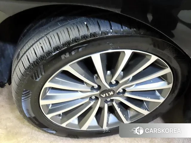 Kia Come New K7 id 3757541 из Кореи 15