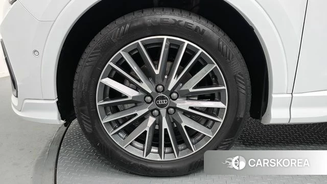 Audi Q3 (F3) id 4635741 из Кореи 25