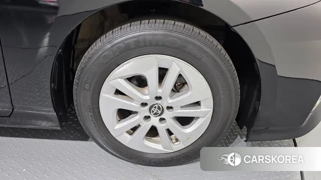 Toyota Prius 4th Generation id 3754461 из Кореи 15