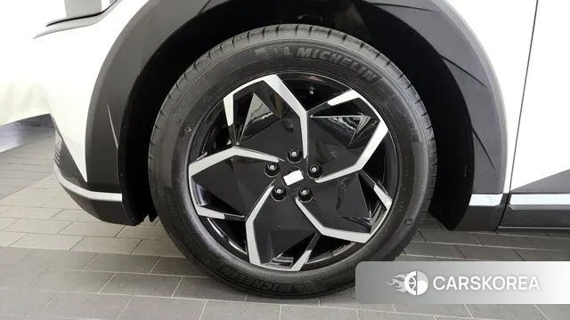 Hyundai Ionic 5 id 2979980 из Кореи 15