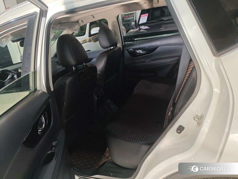 Nissan Qijun 2021 Белый из Китая, фото 5