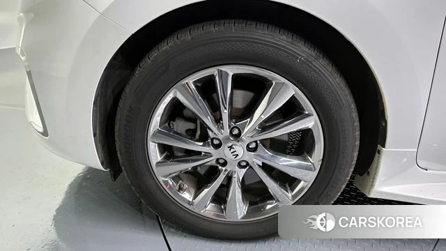 Kia The New Carnival id 4403391 из Кореи 28