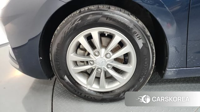 Hyundai The New Avante AD id 4471478 из Кореи 28
