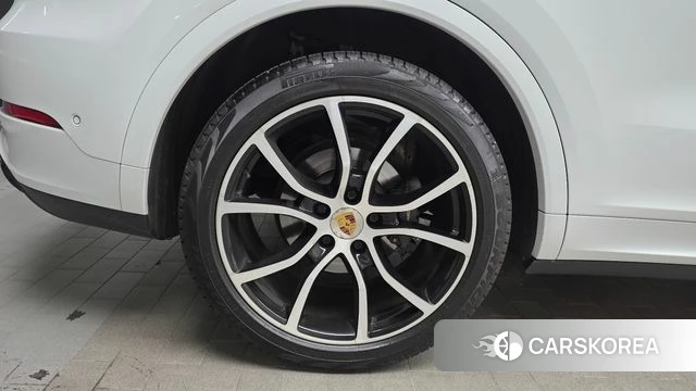 Porsche Cayenne (PO536) id 4778987 из Кореи 15