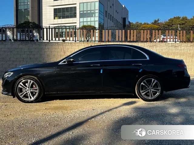 Mercedes-Benz E-Class W213 2022 Черный из Кореи, фото 5