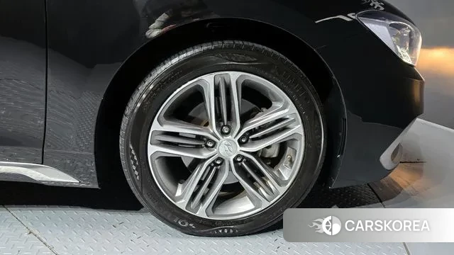 Hyundai Grandeur IG id 3622219 из Кореи 15