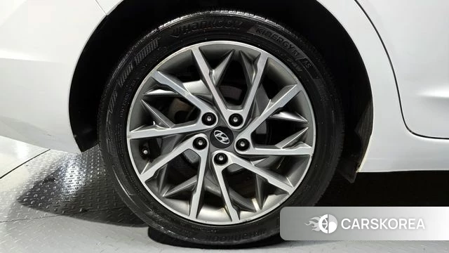 Hyundai The New Avante AD id 3905402 из Кореи 15