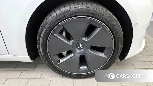 Tesla Model 3 id 3438740 из Кореи 15
