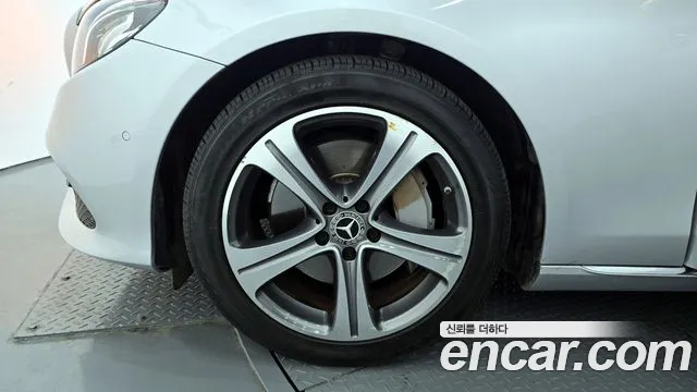 Mercedes-Benz E-Class W213 id 2646832 из Кореи 15