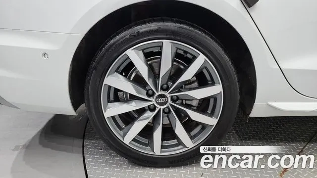 Audi A4 (B9) id 2949468 из Кореи 15