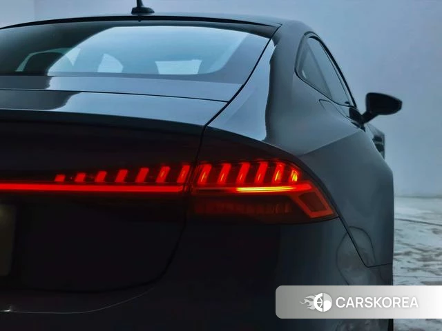 Audi RS 7 id 4368371 из Китая 20