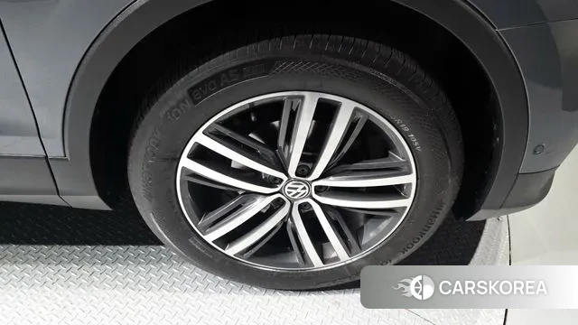 Volkswagen Tiguan Allspace id 2986696 из Кореи 15