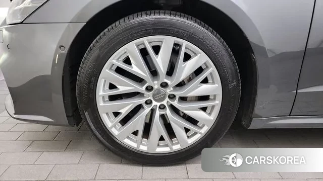 Audi A7 (4K) id 3444221 из Кореи 15