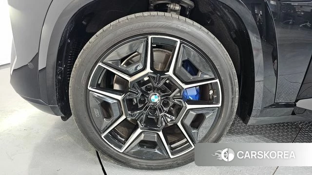BMW XM (G09) id 4578758 из Кореи 31