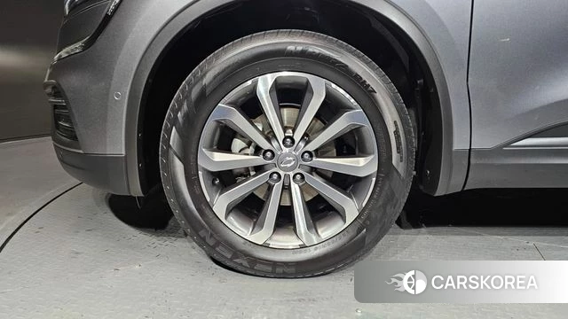 Renault Korea (Samsung) The New QM6 id 4470094 из Кореи 15