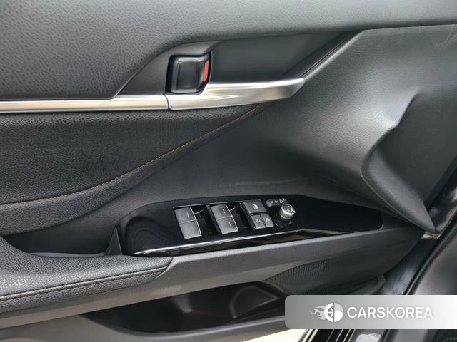 Toyota Camry 2023 Черный из Китая, фото 6