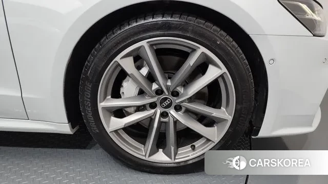 Audi A7 (4K) id 3417029 из Кореи 15